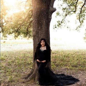 Meet your Posher, Anavel